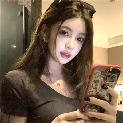 少女艾薇
